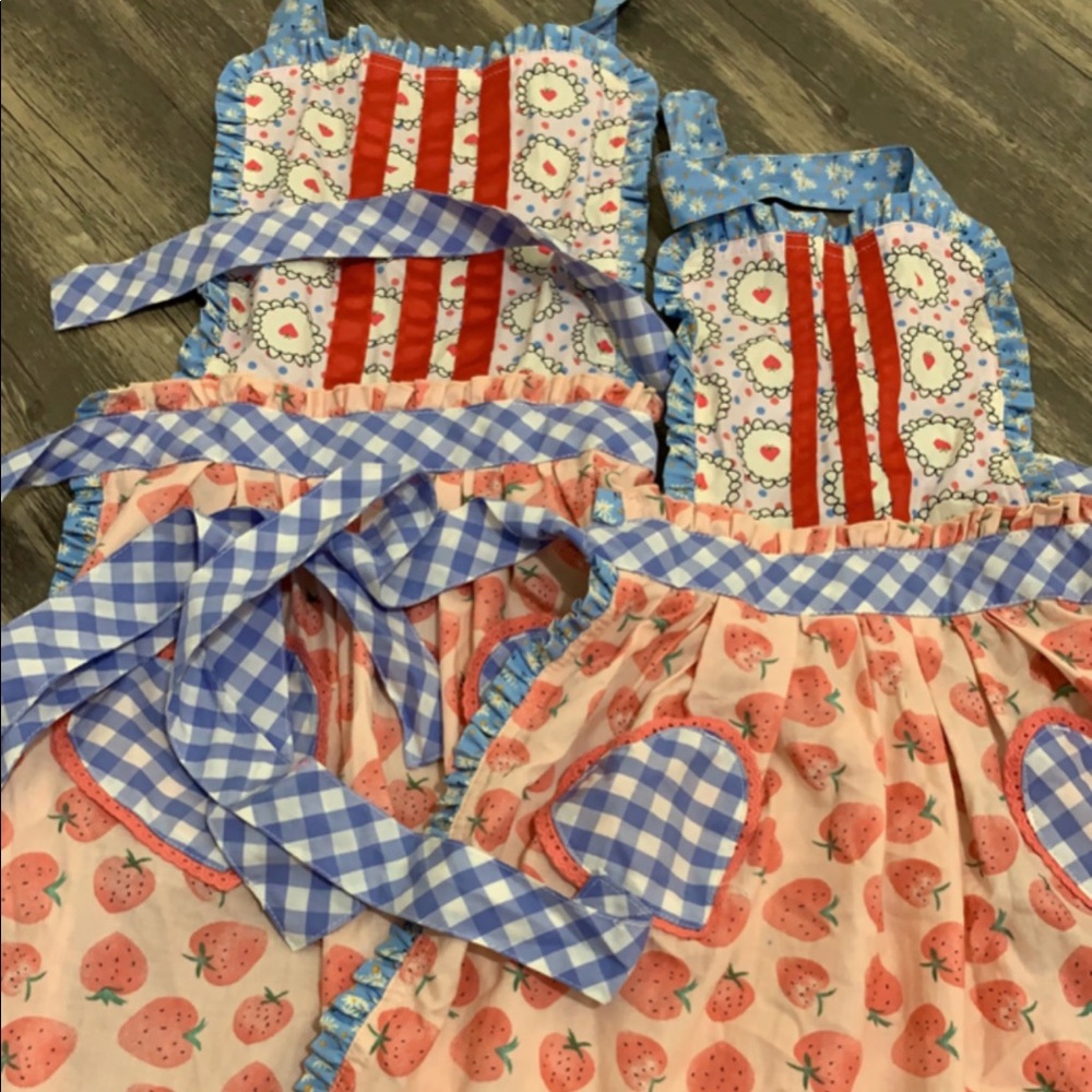 Matilda Jane Apron set! EUC